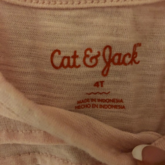 Bundle of 3 toddler girl shirts - Picture 6 of 7